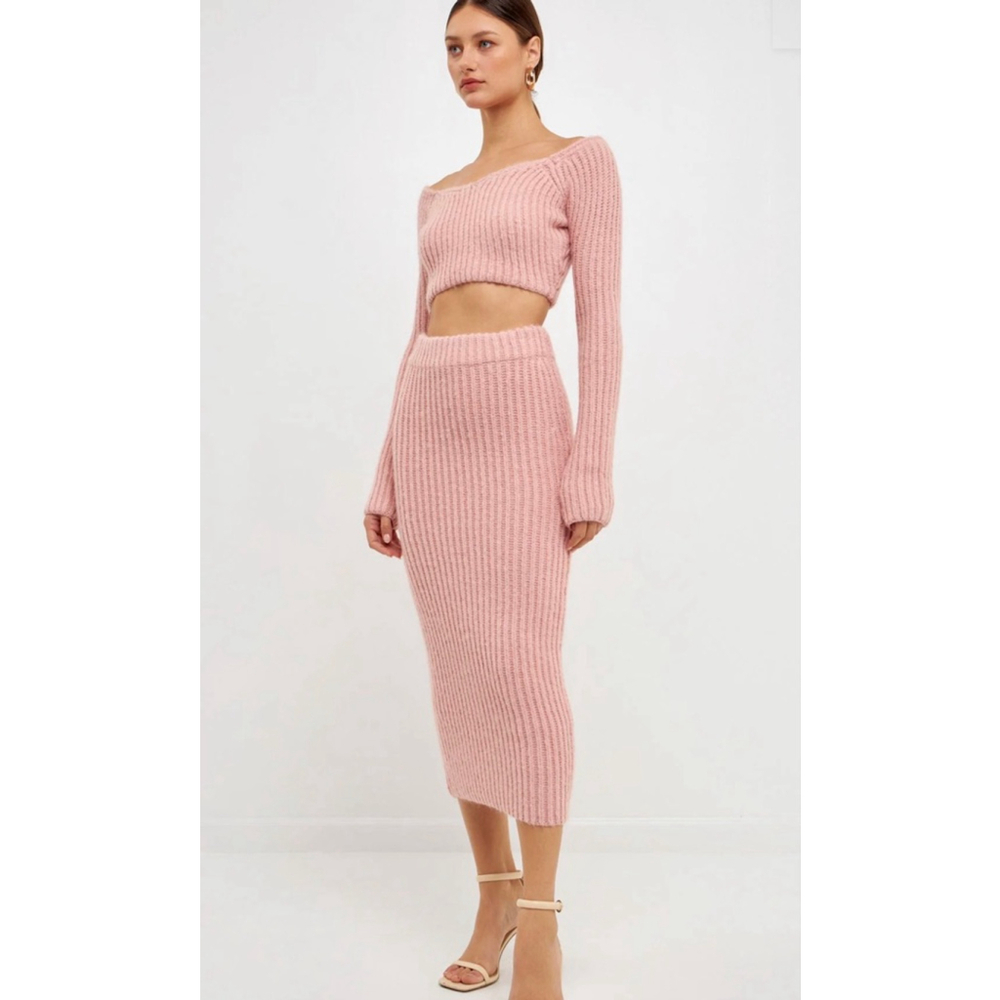 NWT Women's Endless Rose Pink Knit Midi Skirt and Sweater Set S/M $160